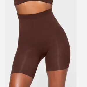 SKIMS Brown Soft Smooth Shorts